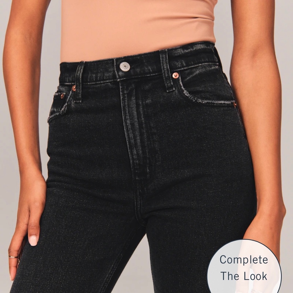 Abercrombie & Fitch Ultra High Rise Ankle Straight Jeans Ripped Black 24Short